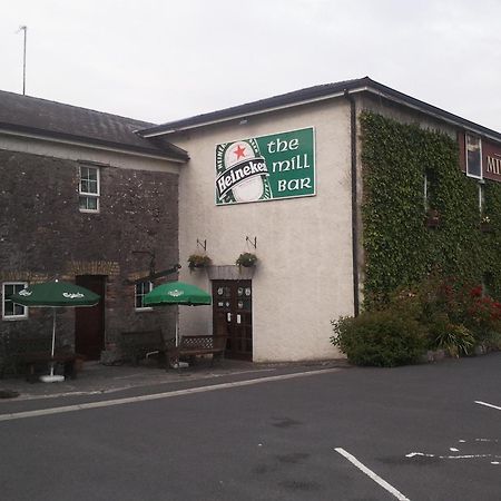 アスローン The Mill Bar Bed & Breakfast エクステリア 写真